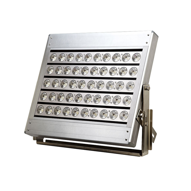 Kirkkaimmat vedenpit&auml;v&auml;t ulkona k&auml;ytett&auml;v&auml;t led-valot